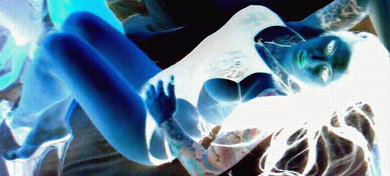 Teufelsweib
 #25646772