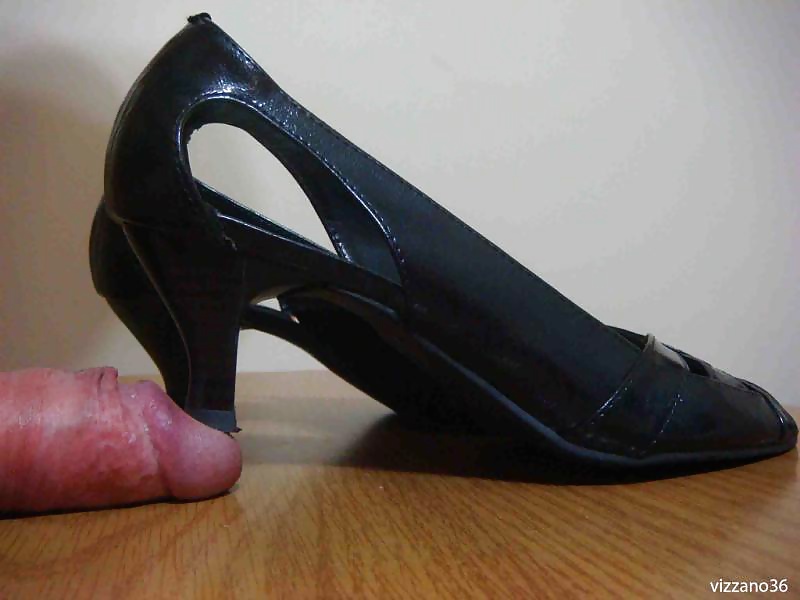 Sapato peep toes di giane preto
 #31592586