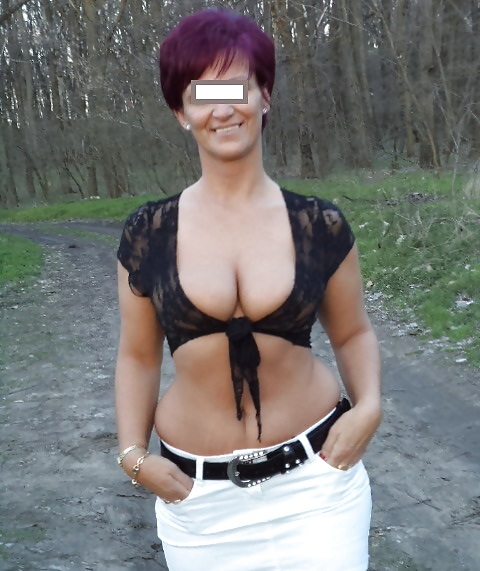 Grandi tette ungherese milf prostituta prostituta
 #37635522