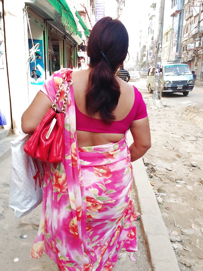 Sexy Nepali aunty with huge ass in saree #39777673