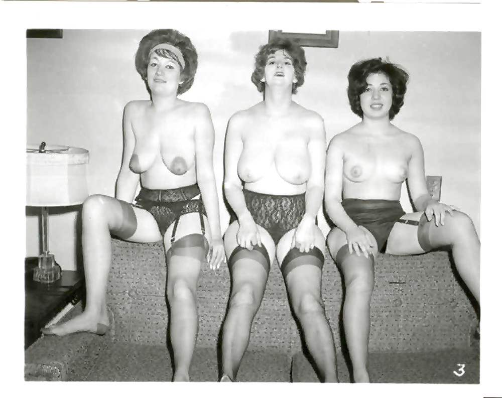 Gruppi di persone nude - edizione vintage - vol. 7
 #23850797