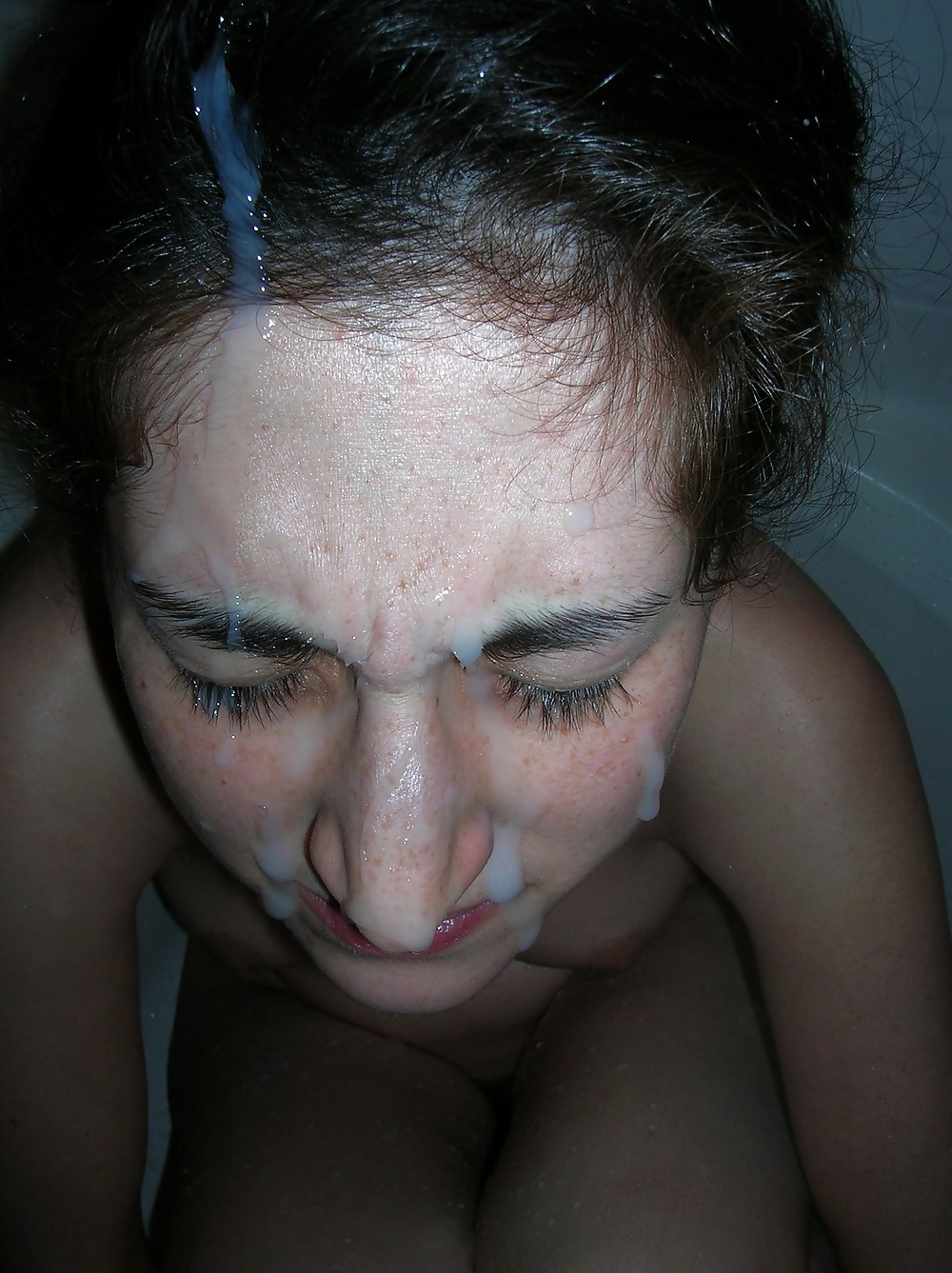 Chicas de rodillas cumshots
 #33646217