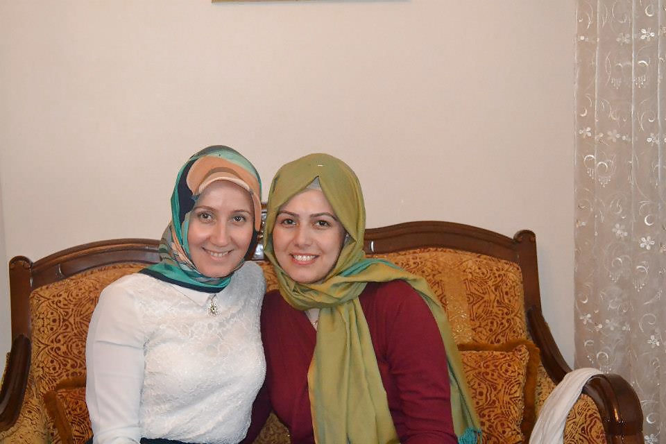 Die Schnittstelle Turbanli Türkisch Hijab Indische Sitzen #29322422
