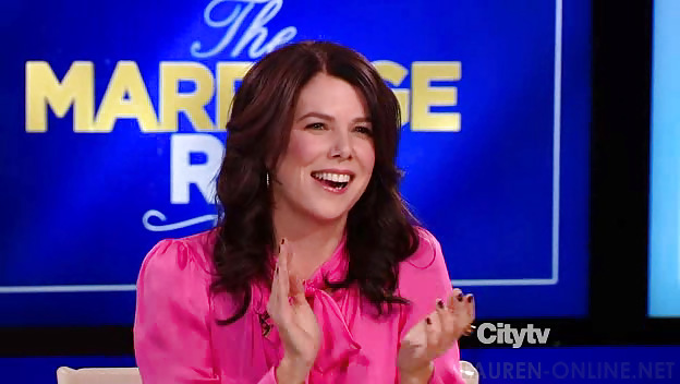 Lauren graham - camicetta di raso rosa
 #24720777