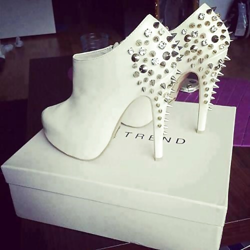 Tacones
 #24274101