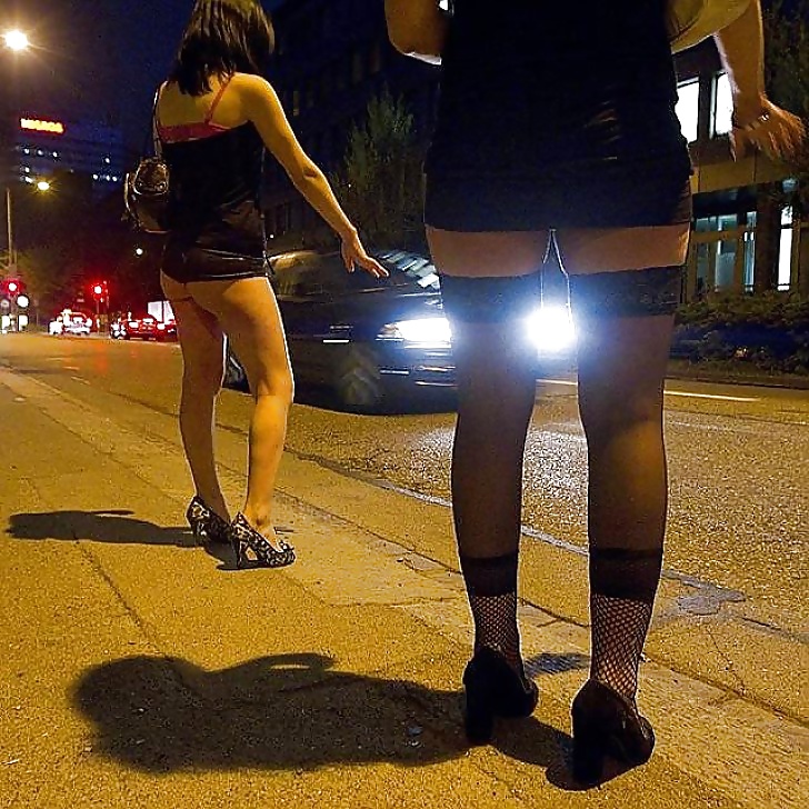 Européens Prostituées De Rue. édition Pas Cher #29306594