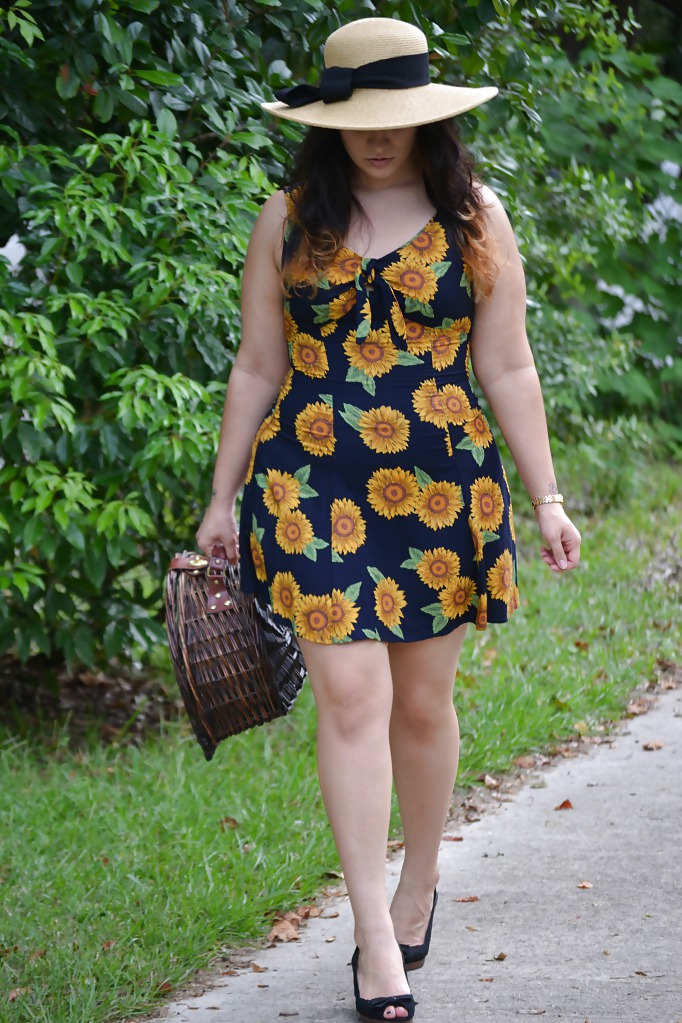 NadiaAboulhosn8 #24441502