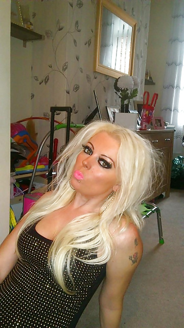 Telle Der Meister In Chav Make-up #40521010