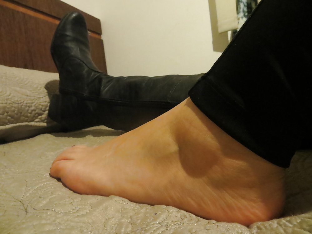 Feet of my friend #29004391