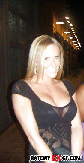 Milfs caliente
 #40853586