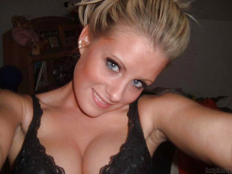 Milfs caliente
 #40853623