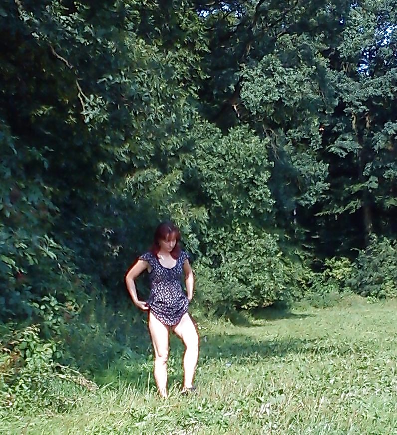 私の胸、私の股間 
 #34535813