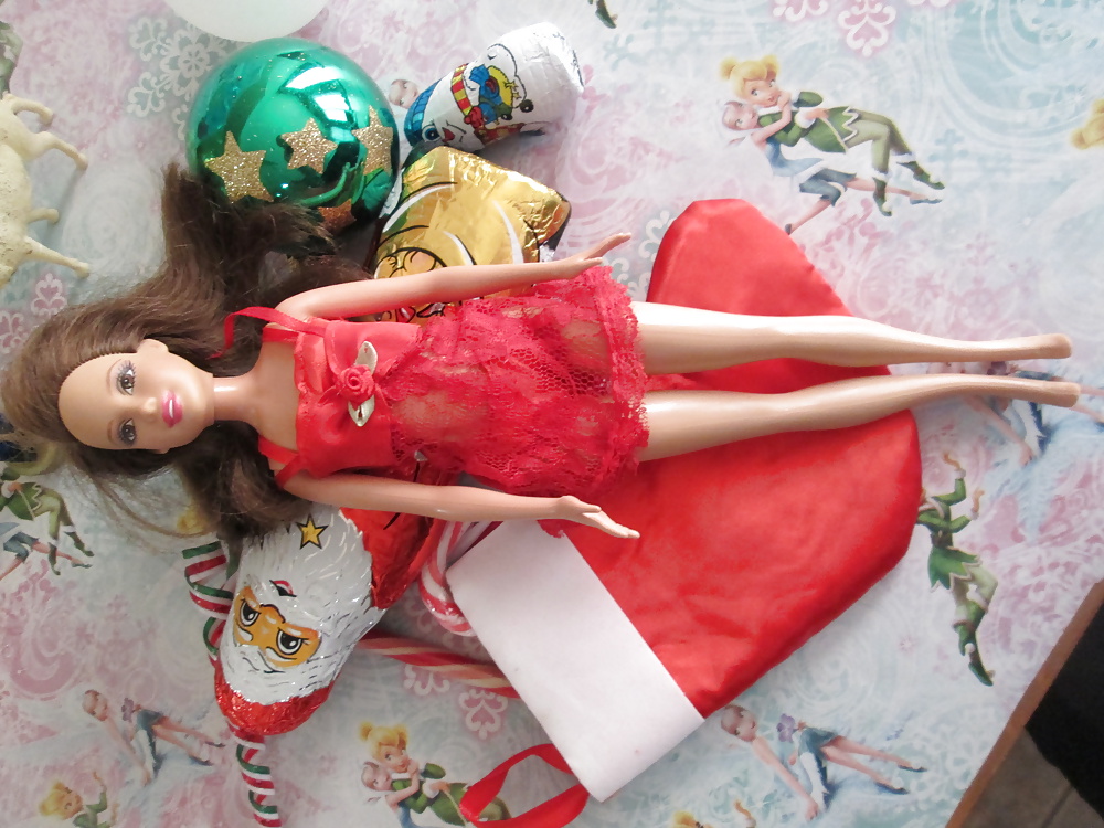 Merry Christmas Barbie #40621046