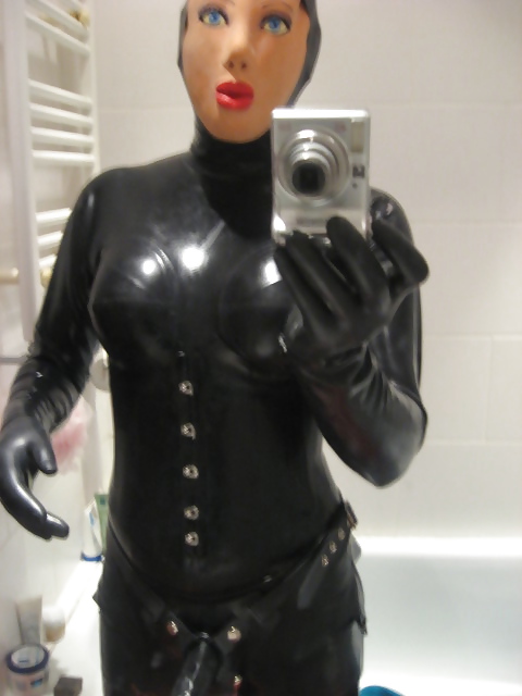 Rubber sex doll #24288853