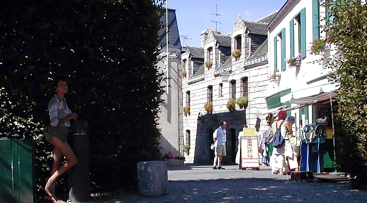 FRENCH NADINE flashing at Concarneau 2003  #27121657