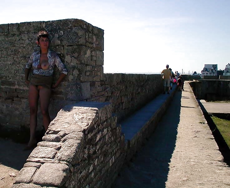 FRENCH NADINE flashing at Concarneau 2003  #27121737