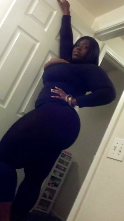 BLACk cURVES #40705811