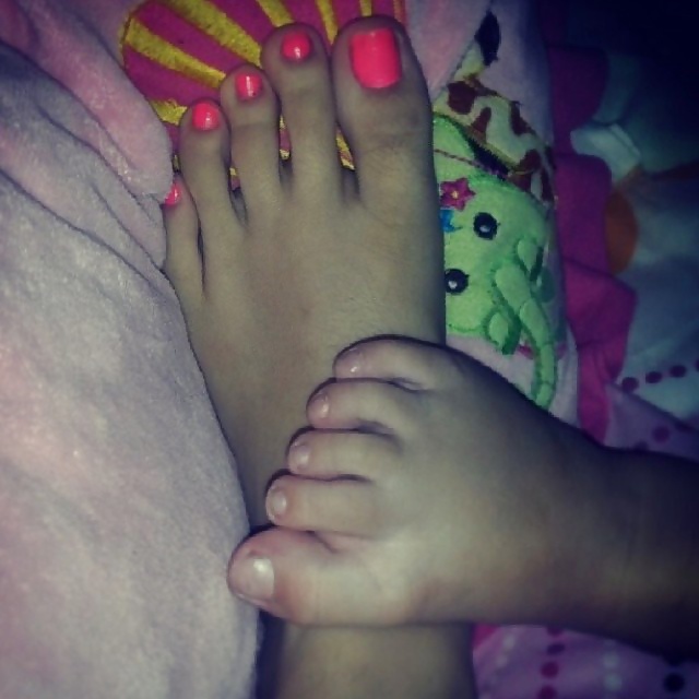 Por favor, califique este pies
 #35534902