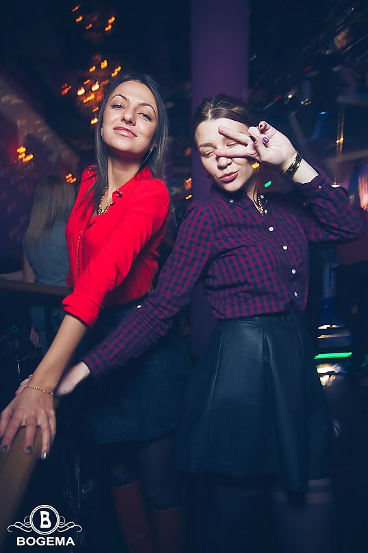 ロシアのクラブ娼婦1
 #28757200