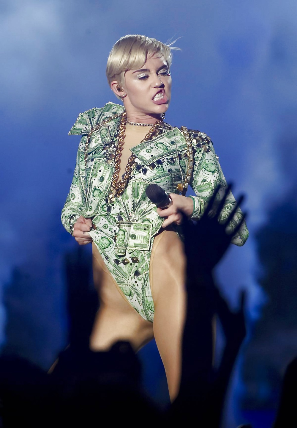 Miley Cyrus #26091872