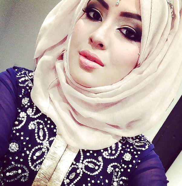 Nazia Bengali Hijabi  #27686225