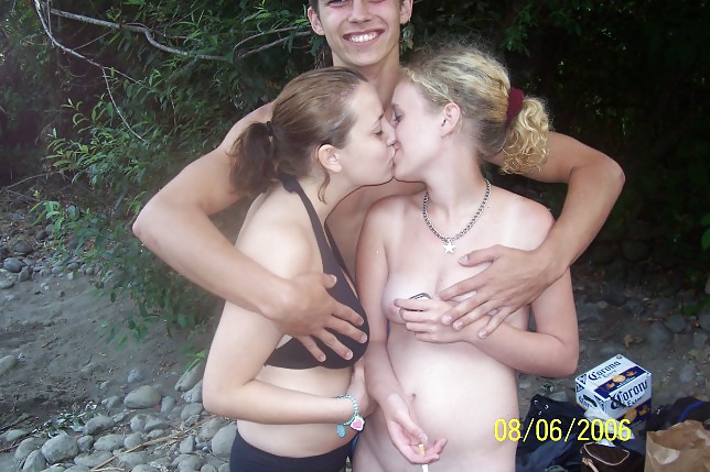 Girls Kissing Girls 17 #40873924