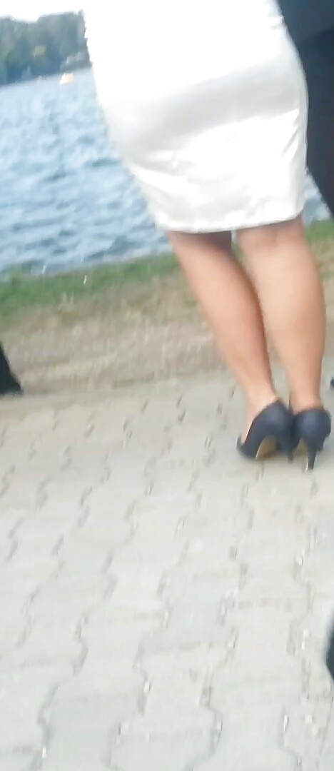 Spy feet, legs, foot, ankle, fingers romanian #31113447