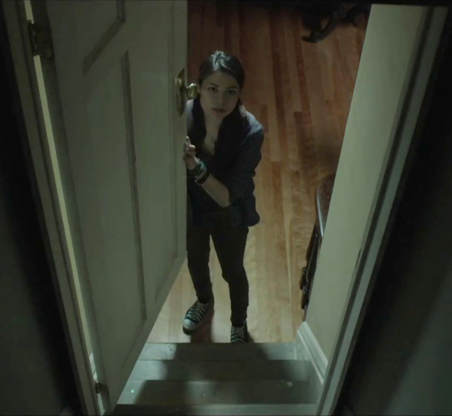 Miranda cosgrove - ''the intruders'' trailer caps
 #40440070