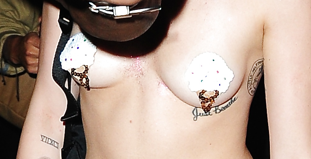 Miley nudes
 #25156437