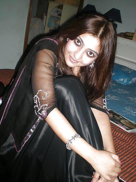 Desi beauty in SILK. #23430351