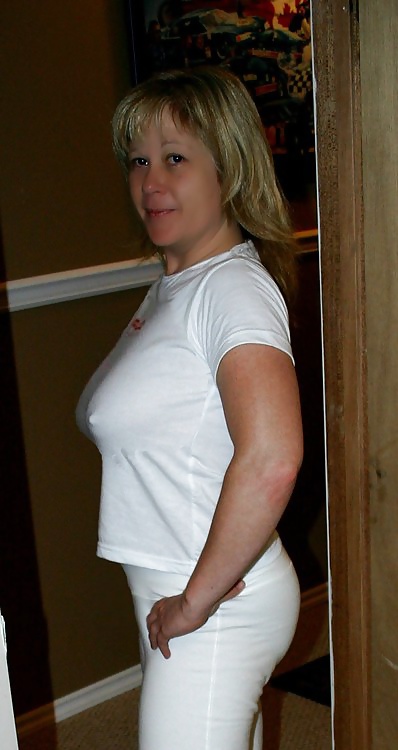 Braless 1 #34110120