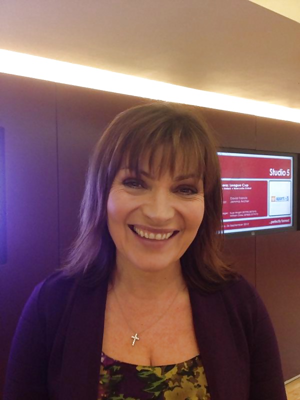 Lorraine Kelly #24076904