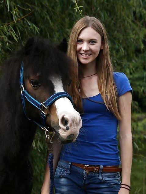 Simplemente yo :-)
 #32855718