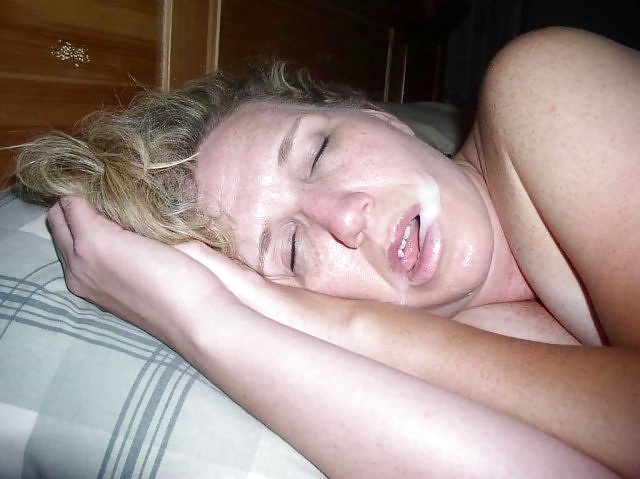 Bed time 3 #39001512