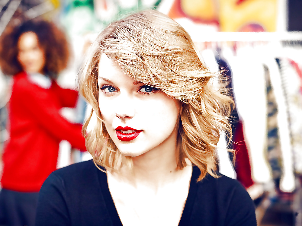 Mega taylor swift
 #39920492