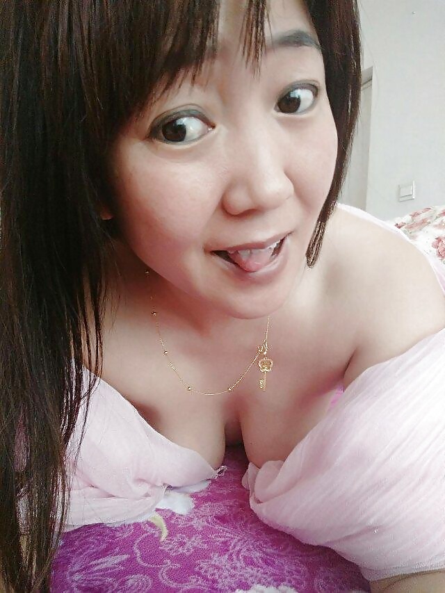 New pictures of my chinese mature friend #39727971