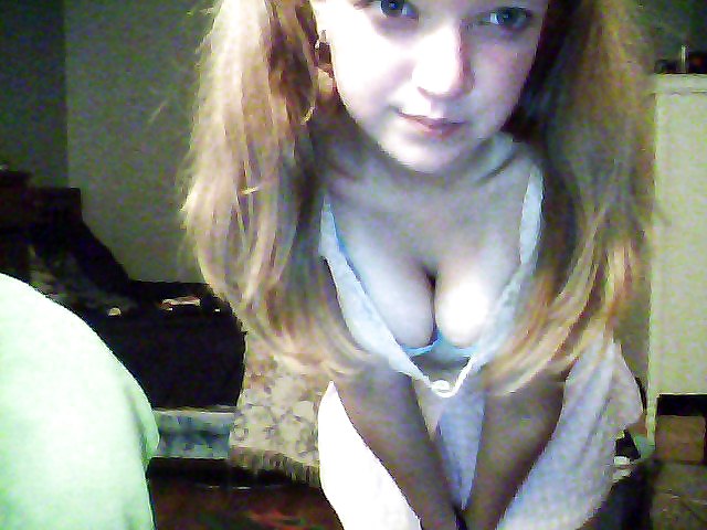 Rubia - desnuda
 #35872263