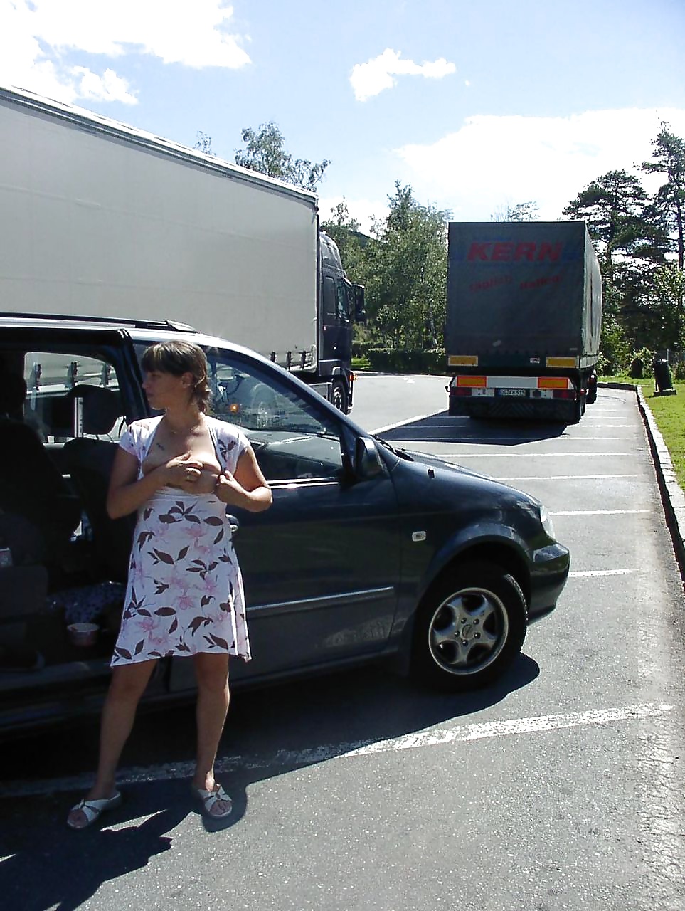 Wife with not a stepmother on public #32920971