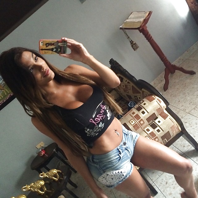 Kamilla - bella tgirl dalla colombia
 #41044315