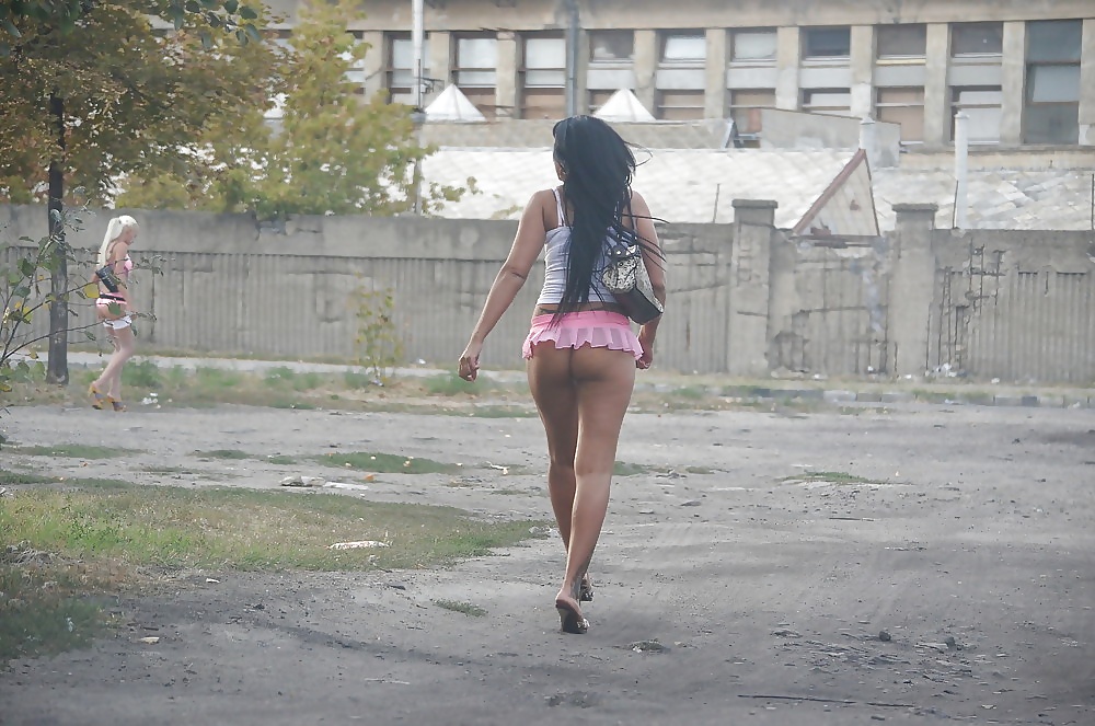 Hooker #26412836