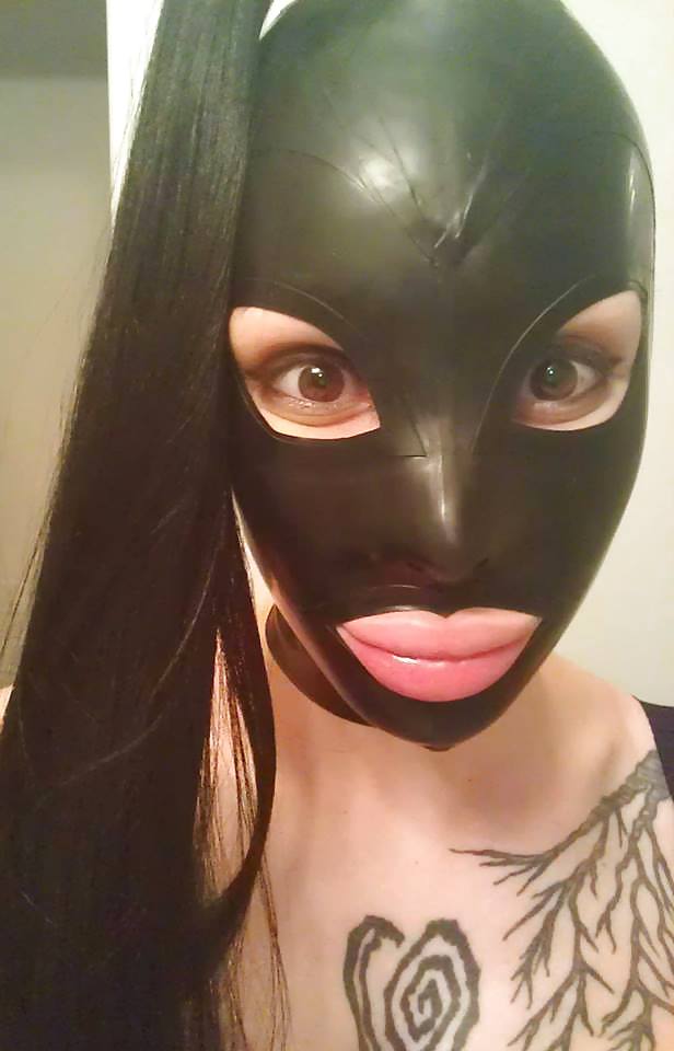 Latexgirls1
 #23560519