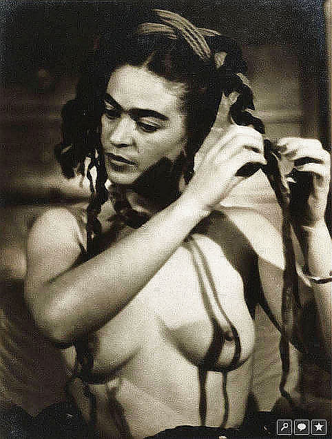 Frida Kahlo and Salma Hayek as frida #26509008