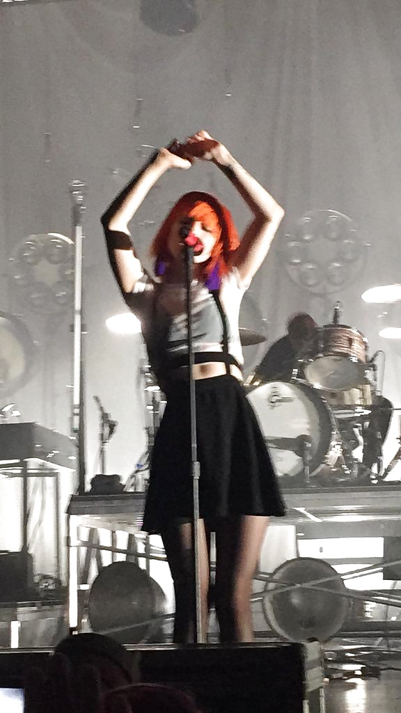 Hayley Williams #32841317