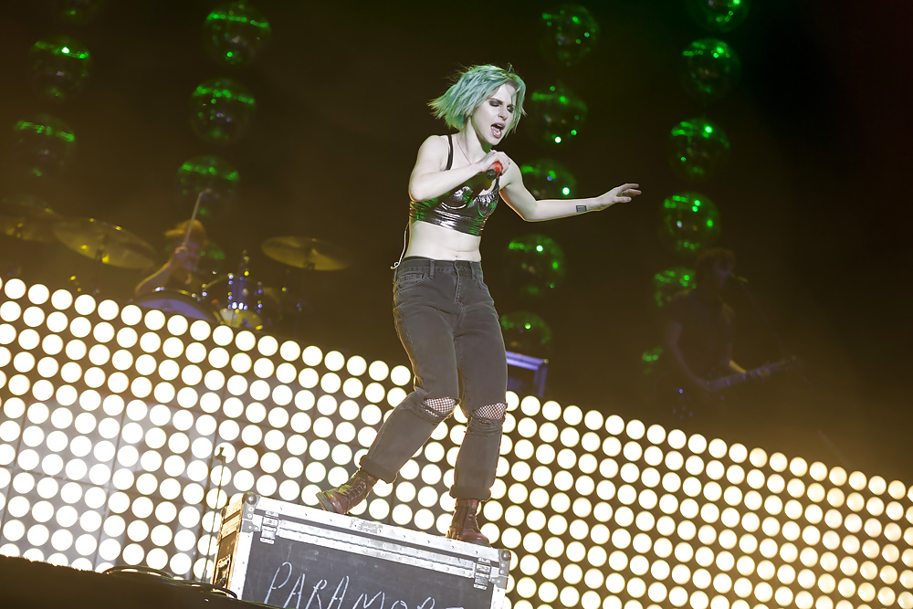 Hayley Williams #32841444