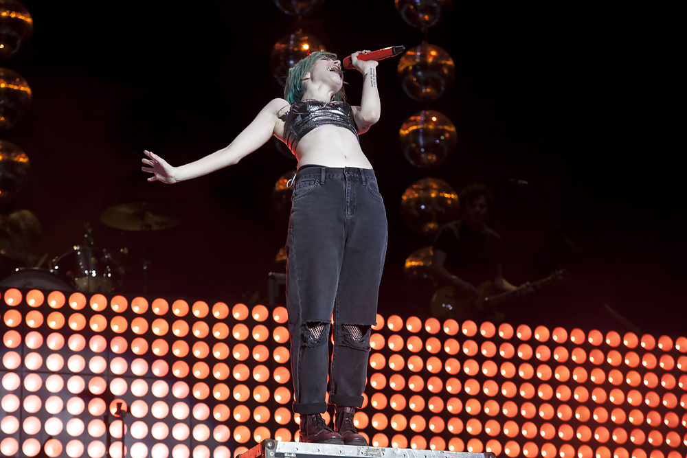 Hayley Williams #32841451