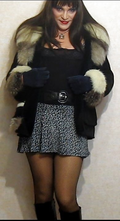 T-Girls in fur 3 #40785683