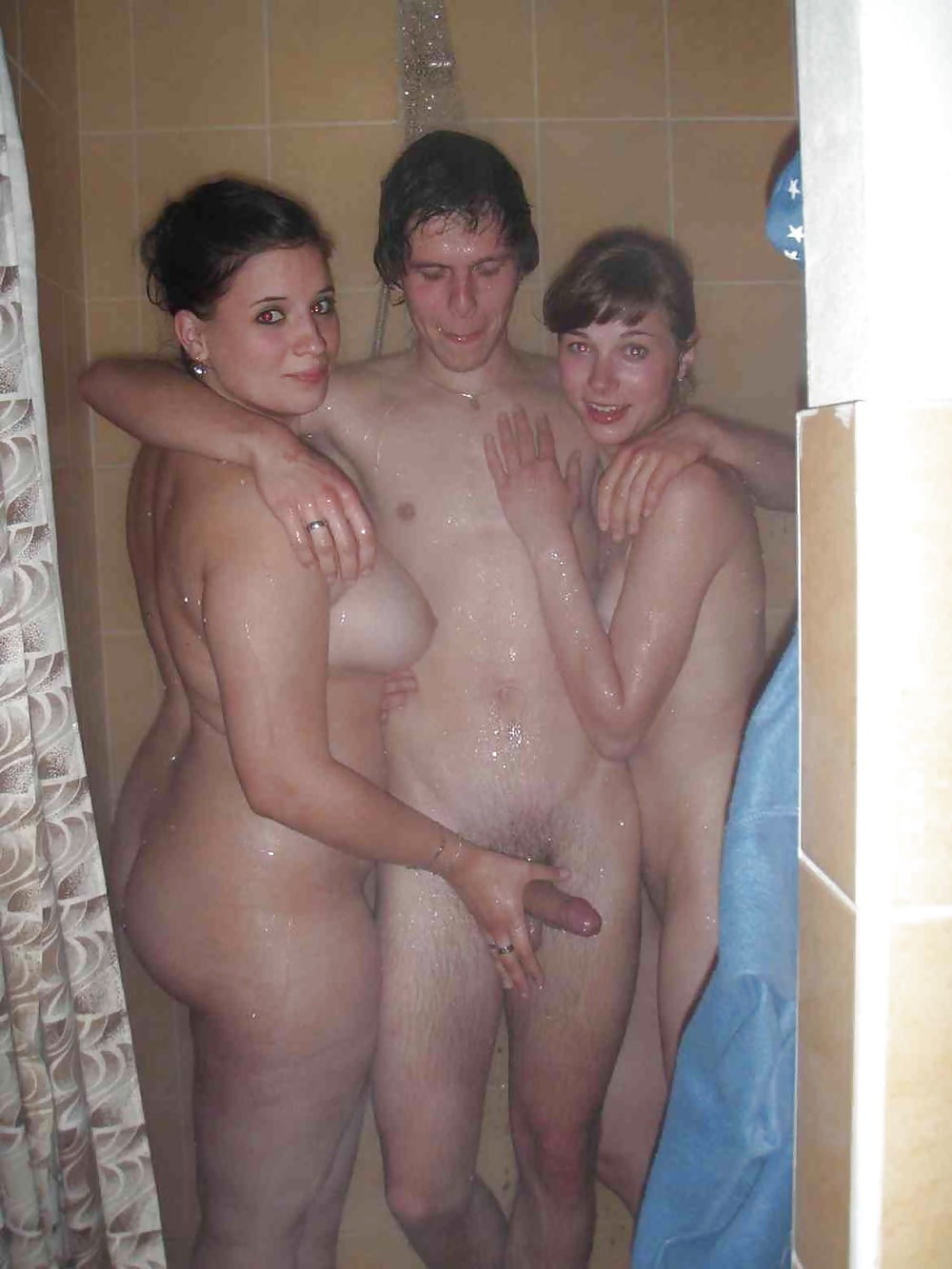 Sluts in the shower #39684870