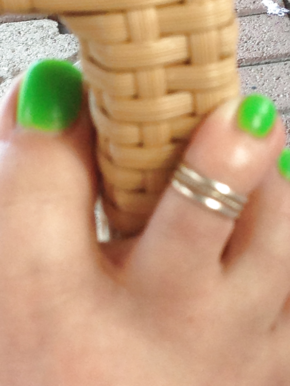 足の写真
 #37056684