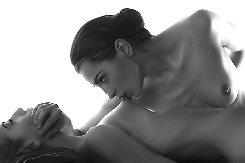 Frau Zu Frau Xiv #33880820