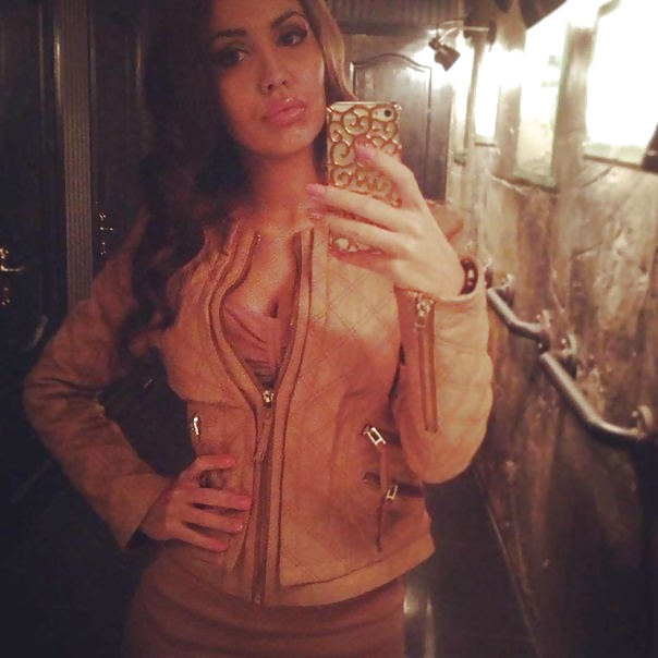 Selfshot 1 #34648016